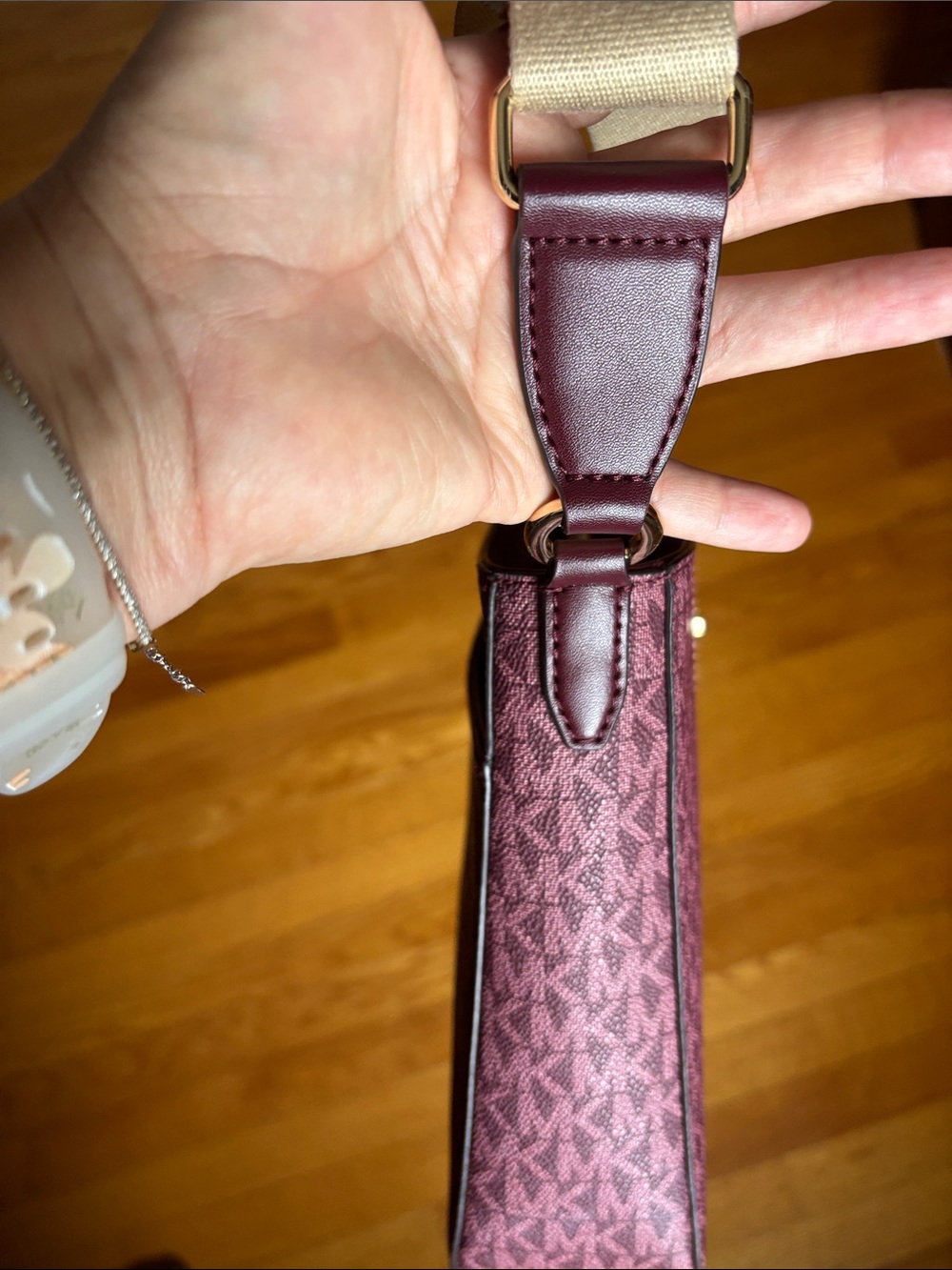 Michael Kors Plum Signature Crossbody with Gold Accent - Picture 13 of 14